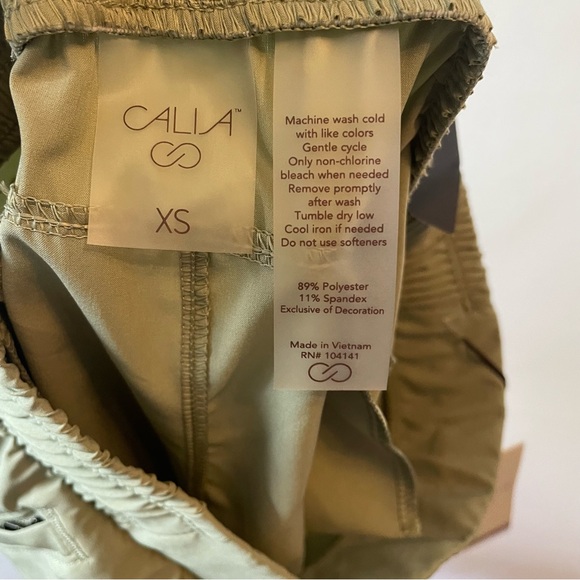 Calia xs NWT New Shorts Mid Rise Sage Green Journey Collection Woven 5” Shorts - Picture 7 of 7